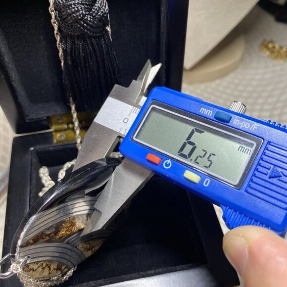 Sterling Silver 925 Necklace with Large Modern Resin Pendant - Picture 5 of 11